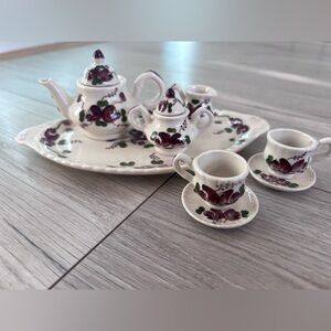 Vintage Miniature Tea Party Service Teapot Creamer Sugar Cup Saucer Purple Grape